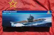 images/productimages/small/Admiral Kuznetsov Italeri 518 voor.jpg